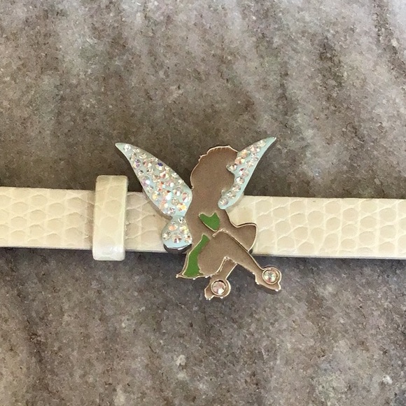 SWAROVSKI x DISNEY COLLABORATION CRYSTAL TINKERBELL BRACELET WHITE LEATHER BAND. - Picture 5 of 10
